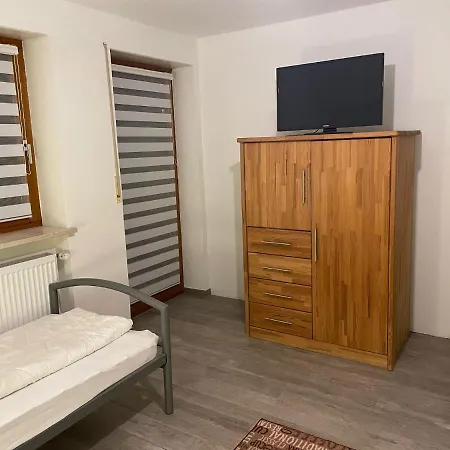 Monteursunterkunft - Fitters' With Shared Kitchen Διαμέρισμα Egenhofen